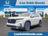 Photo of 2025 Platinum White Pearl Honda Pilot