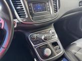 Thumbnail of 2015 Velvet Red Pearlcoat Chrysler 200