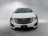 Thumbnail of 2017 Crystal White Tricoat Cadillac XT5