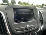 Thumbnail of 2022 Silver Ice Metallic Chevrolet Equinox