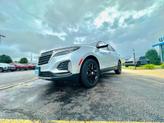 Thumbnail of 2022 Silver Ice Metallic Chevrolet Equinox