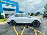 Thumbnail of 2022 Silver Ice Metallic Chevrolet Equinox