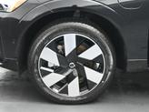 Thumbnail of 2025 Onyx Black Metallic Volvo XC60 Plug-In Hybrid