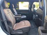 Thumbnail of 2022 White Ford Expedition