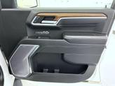 Thumbnail of 2022 Iridescent Pearl Tricoat Chevrolet Silverado 1500