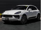 Photo of 2025 White Porsche Macan
