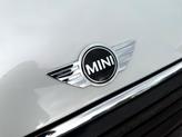 Thumbnail of 2018 White MINI Hardtop