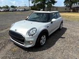 Thumbnail of 2018 White MINI Hardtop