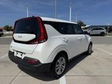 Thumbnail of 2022 Snow White Pearl Kia Soul