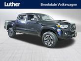 Photo of 2021 Midnight Black Metallic Toyota Tacoma