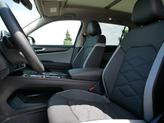 Thumbnail of 2025 Deep Black Pearl Volkswagen Atlas