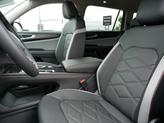 Thumbnail of 2025 Avocado Green Pearl Volkswagen Atlas