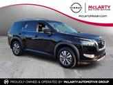 Photo of 2025 Black Nissan Pathfinder