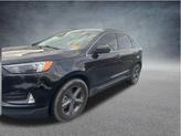 Thumbnail of 2022 Black Ford Edge