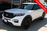 Thumbnail of 2022 Star White Metallic Tri-Coat Ford Explorer