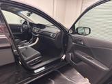 Thumbnail of 2015 Crystal Black Pearl Honda Accord