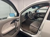 Thumbnail of 2008 Aspen White Pearl Acura MDX