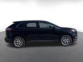Thumbnail of 2024 Agate Black Metallic Ford Edge