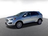 Thumbnail of 2024 Iconic Silver Metallic Ford Edge