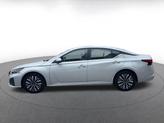 Thumbnail of 2023 Brilliant Silver Metallic Nissan Altima