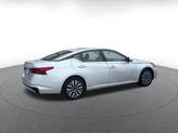 Thumbnail of 2023 Brilliant Silver Metallic Nissan Altima