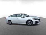 Thumbnail of 2023 Brilliant Silver Metallic Nissan Altima