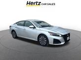 Photo of 2023 Brilliant Silver Metallic Nissan Altima