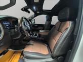Thumbnail of 2022 Iridescent Pearl Tricoat Chevrolet Silverado 2500