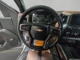 Thumbnail of 2022 Iridescent Pearl Tricoat Chevrolet Silverado 2500