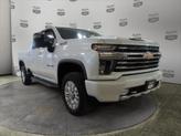 Photo of 2022 Iridescent Pearl Tricoat Chevrolet Silverado 2500