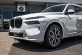 Thumbnail of 2026 Alpine White BMW X7