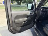 Thumbnail of 2025 Granite Crystal Metallic Clearcoat Jeep Gladiator