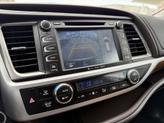 Thumbnail of 2018 Toasted Walnut Pearl Toyota Highlander