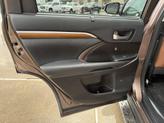 Thumbnail of 2018 Toasted Walnut Pearl Toyota Highlander