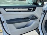 Thumbnail of 2020 Carrara White Metallic Porsche Cayenne