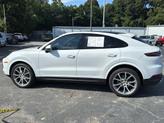 Thumbnail of 2020 Carrara White Metallic Porsche Cayenne