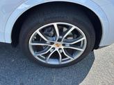 Thumbnail of 2020 Carrara White Metallic Porsche Cayenne