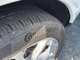 Thumbnail of 2020 Carrara White Metallic Porsche Cayenne