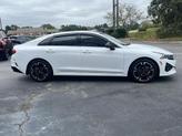 Thumbnail of 2022 Glacial White Pearl Kia K5