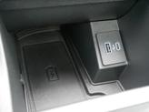 Thumbnail of 2024 Iconic Silver Metallic Ford Edge