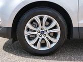 Thumbnail of 2022 Iconic Silver Metallic Ford Edge
