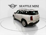 Thumbnail of 2025 Nanuq White Metallic MINI Countryman