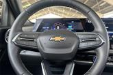 Thumbnail of 2025 Cacti Green Chevrolet Equinox