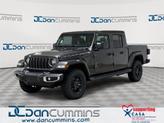 Photo of 2025 Granite Crystal Clearcoat Metallic Jeep Gladiator