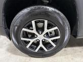 Thumbnail of 2024 Diamond Black Jeep Grand Cherokee L