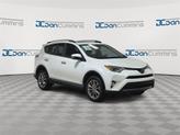 Thumbnail of 2018 Blizzard Pearl Toyota RAV4
