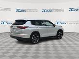 Thumbnail of 2022 White Mitsubishi Outlander