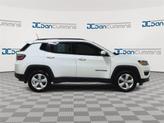 Thumbnail of 2019 White Clearcoat Jeep Compass