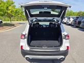 Thumbnail of 2022 Oxford White Ford Escape