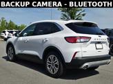 Thumbnail of 2022 Oxford White Ford Escape